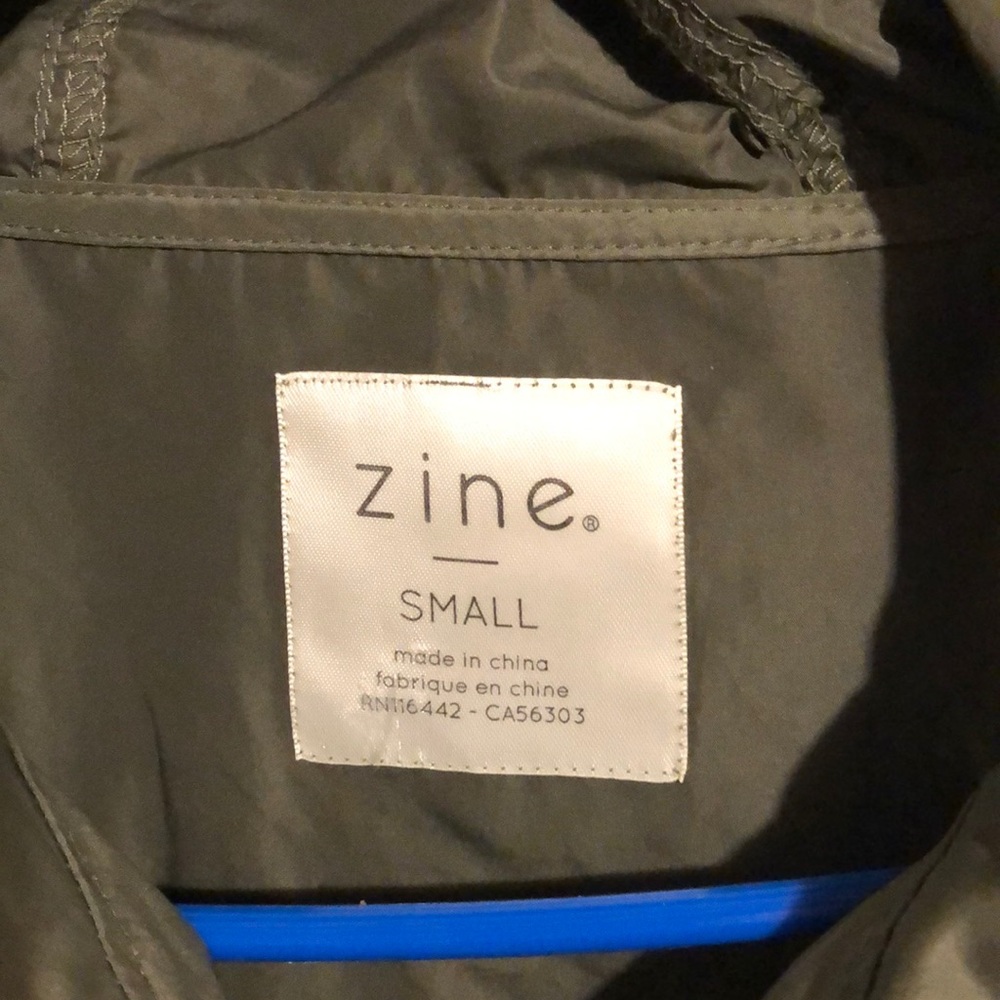 Jacket - Picture 4 of 5